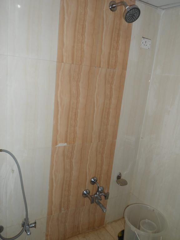 אחמדאבאד Hotel Avion Inn חדר תמונה