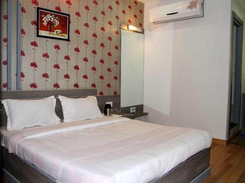 אחמדאבאד Hotel Avion Inn מראה חיצוני תמונה